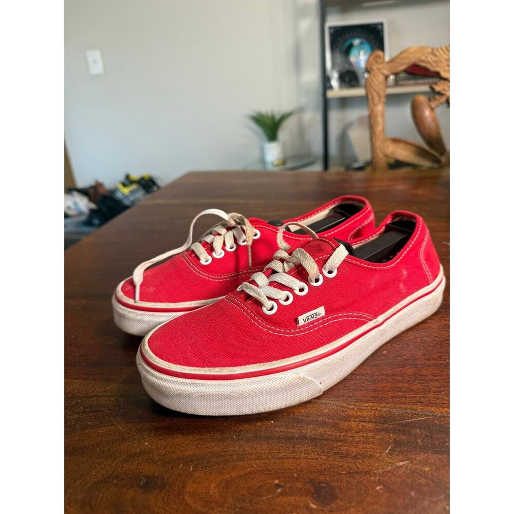 Vans Authentic Women's Size 8 Red Canvas Low Top Lace Up Skate Shoes